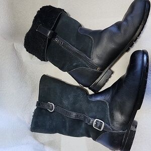 Vintage UGG Black Leather Unisex Boots Sz 9L/7.5M Goth Biker Winter Snow Durable